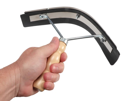 Eureka Deluxe Stainless Steel Sweat Scraper - Image 2