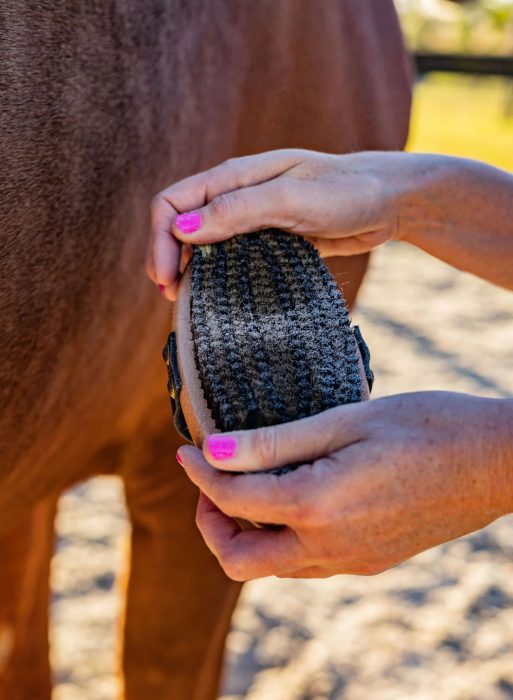 GeeGee Collective - Copper Therapy Body Brush - Image 5