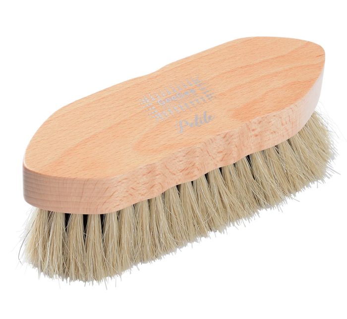GeeGee Petite Finishing Brush